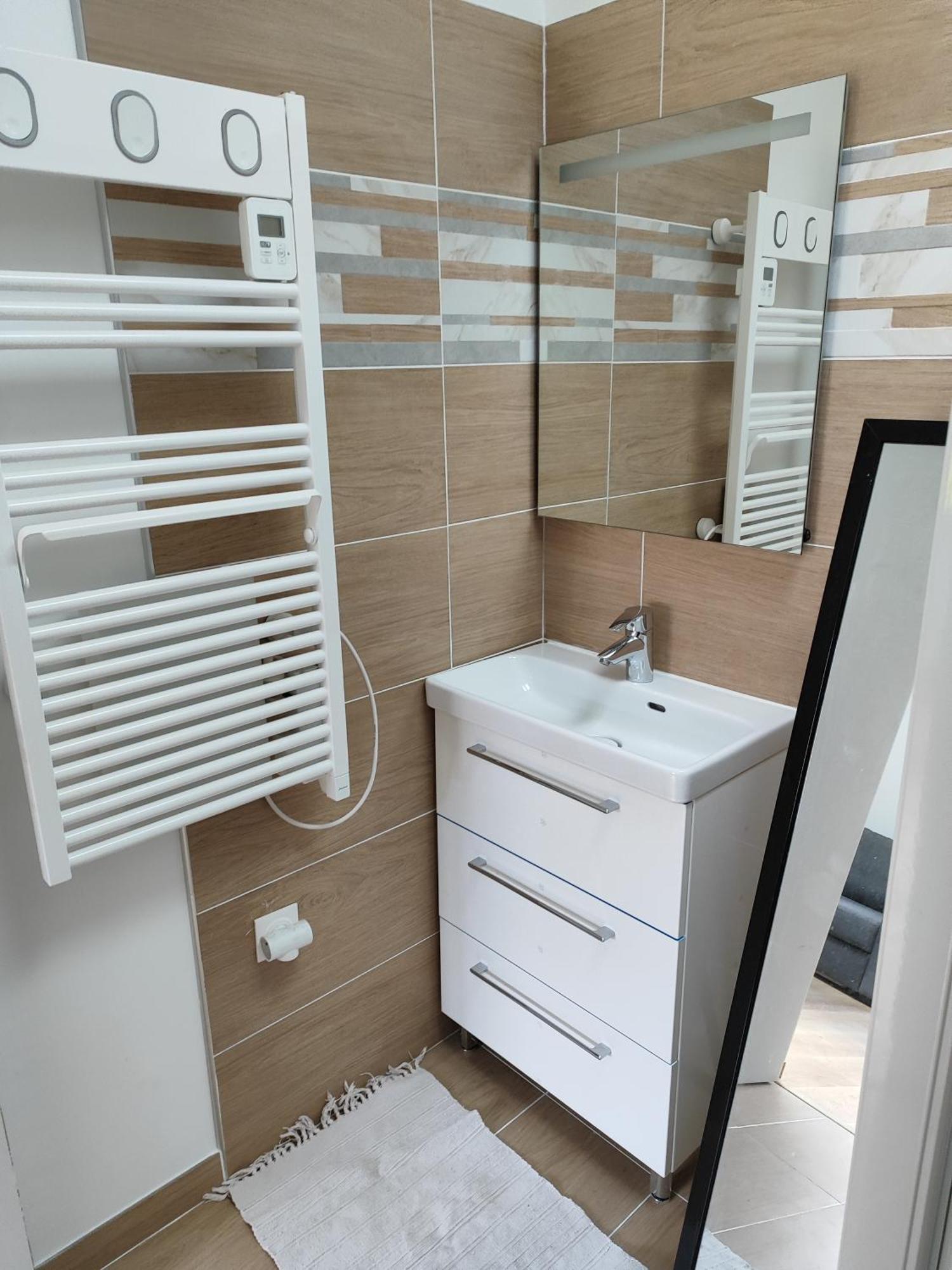 Studio Independant Avec Jardin Au Calme Neuilly-Plaisance Esterno foto